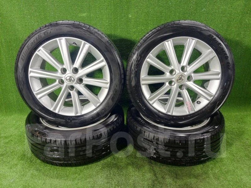Шина 215/55 R17 Toyota Camry AVV50 2AR-FXE 2011 (б/у)