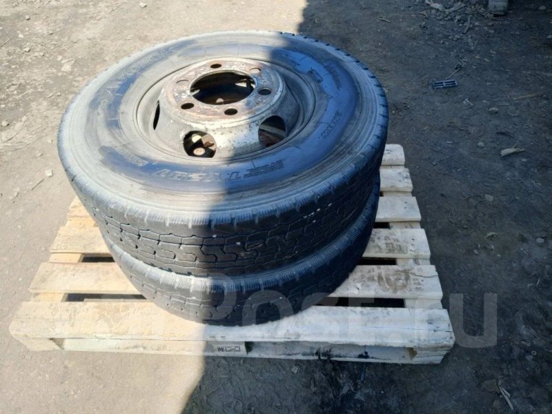 Шина 225/90 R17.5 (б/у)