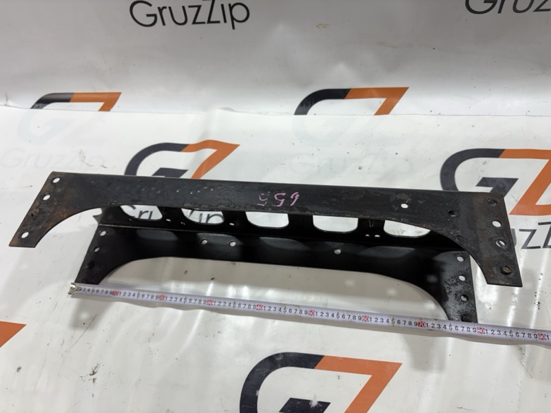 Перемычка рамы , часть рамы Isuzu Forward FRR32 6HE1T 1995 (б/у)