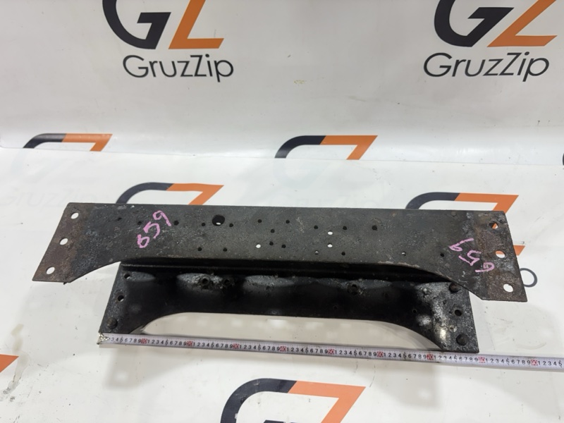 Перемычка рамы , часть рамы Isuzu Giga CYJ51W3 6WF1 2002 (б/у)