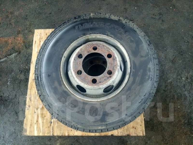 Шина 225/90 R17.5 (б/у)