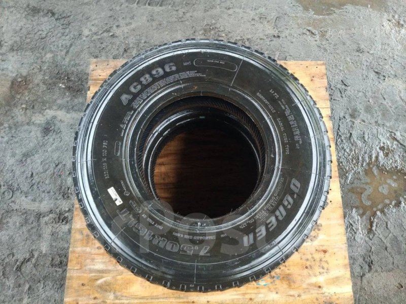 Шина 7.5 R16 (б/у)