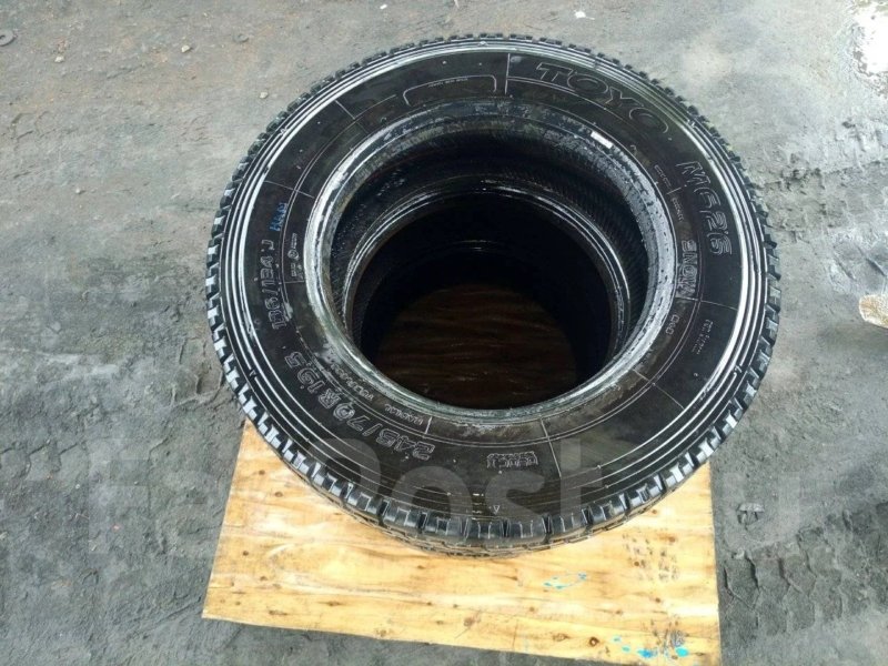 Шина 245/70R19.5 (б/у)
