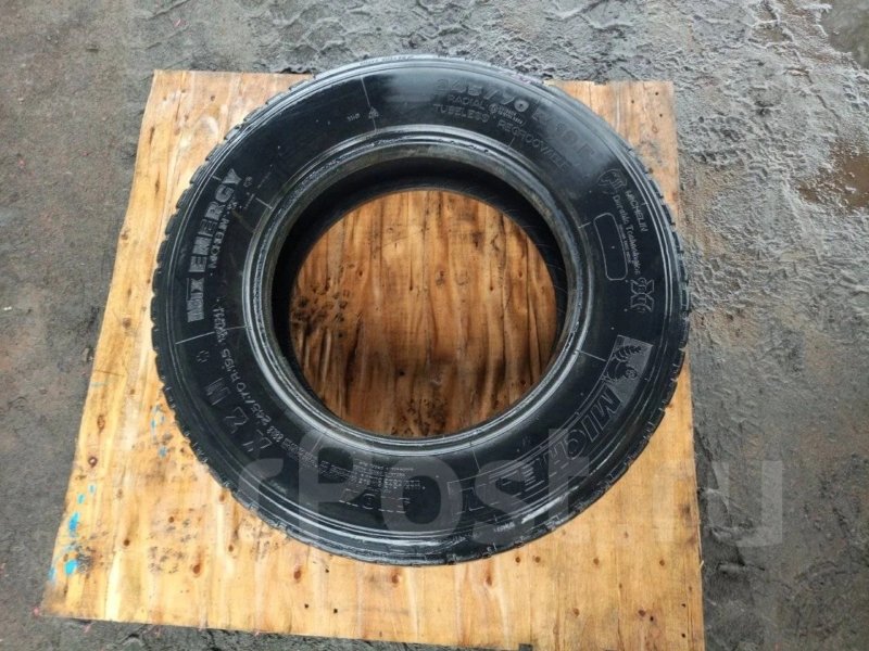 Шина 245/70R19.5 (б/у)