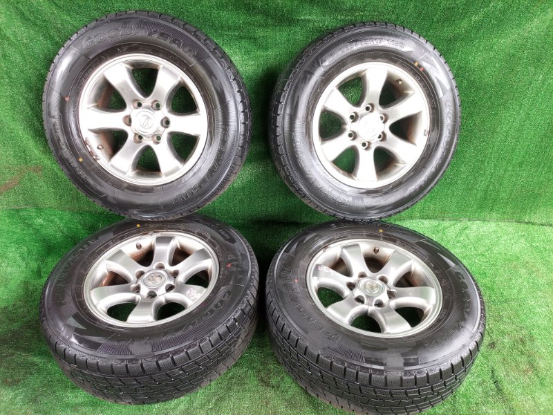 Шина 265/65 R17 Toyota Land Cruiser Prado GRJ120W 1GR-FE 2008 (б/у)