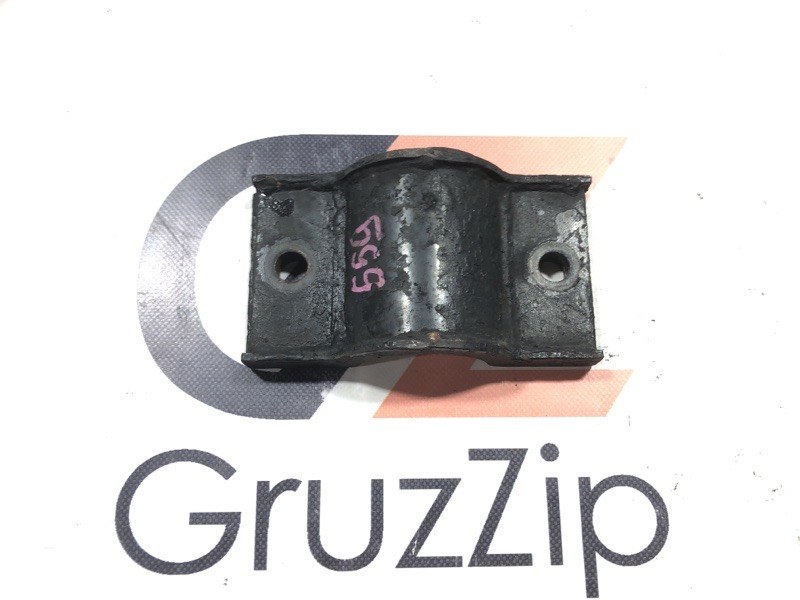 Крепление стабилизатора Isuzu Giga CYJ51W3 6WF1 2002 заднее (б/у)
