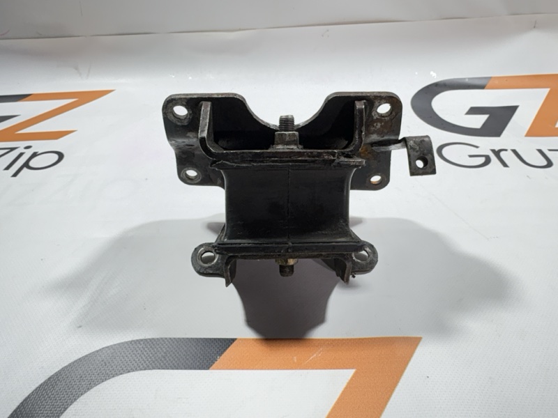 Подушка двигателя Mitsubishi Canter FE63 4M50 2000 (б/у)