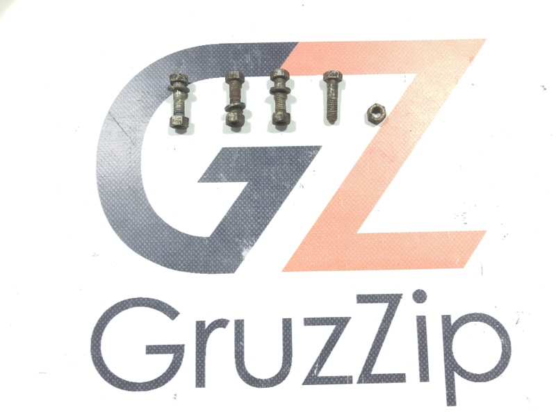 Болт карданного вала Isuzu Giga CXZ71 10PD1 1990 (б/у)