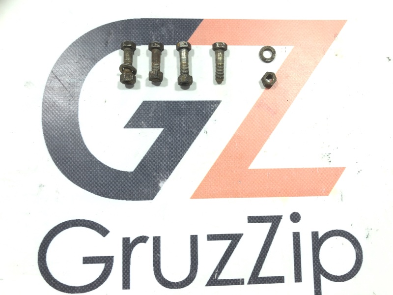 Болт карданного вала Isuzu Giga CXZ71 10PD1 1990 (б/у)