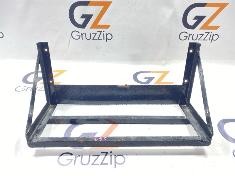Крепление ящика под инструмент Isuzu Forward FRR32 6HE1T 1995 (б/у)