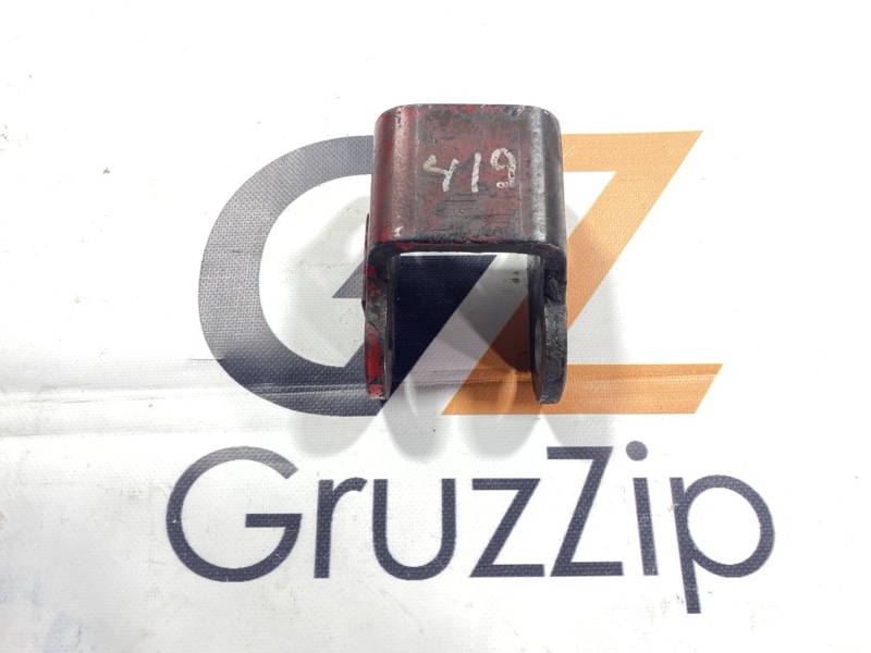 Серьга рессоры Nissan Diesel Condor MK252H FE6 2001 передняя (б/у)