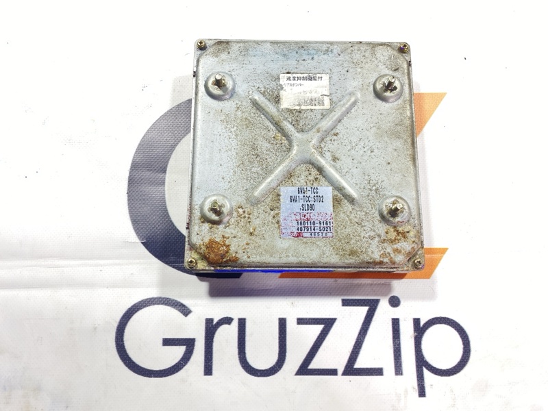 Блок управления Isuzu Giga CYJ50W2 6WA1 2000 (б/у)