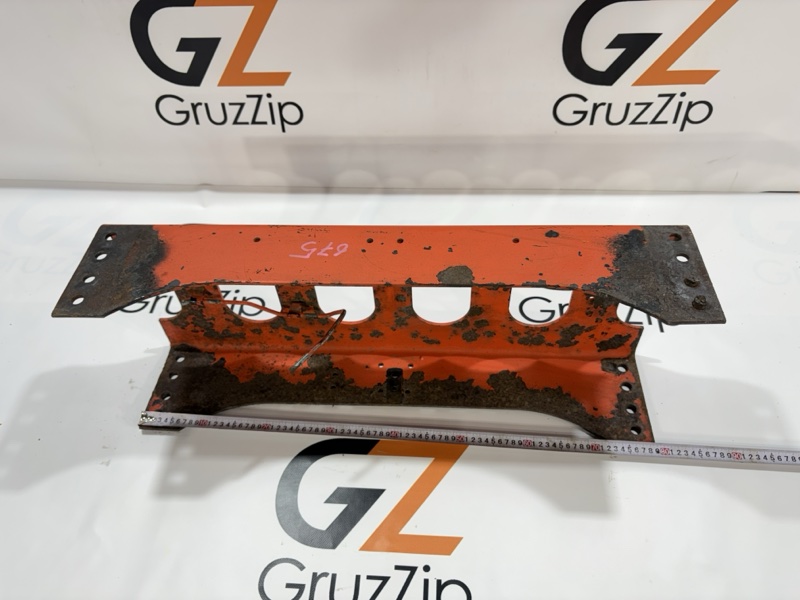 Перемычка рамы , часть рамы Isuzu Giga CXZ81K2 10PE1 1998 (б/у)