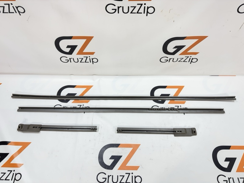 Направляющая шторки Isuzu Giga CXZ72 12PD1 1992 (б/у)