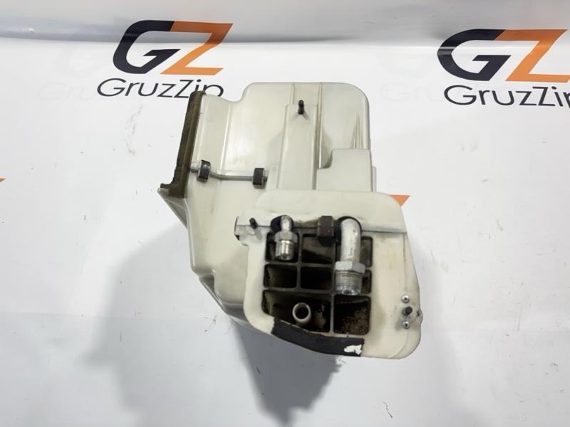 Радиатор кондиционера Isuzu Giga CXZ71 10PD1 1990 (б/у)