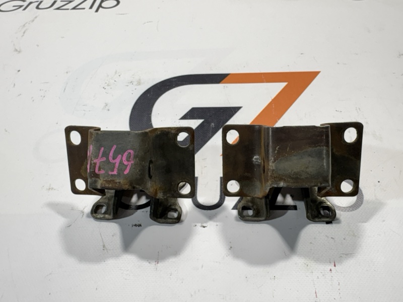 Петля двери Hino Profia FW1 K13C 2003 правая (б/у)