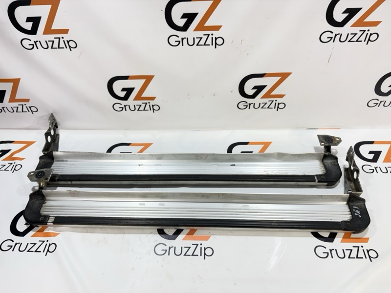 Подножка Isuzu Bighorn USB69GW 4JG2 1996 (б/у)