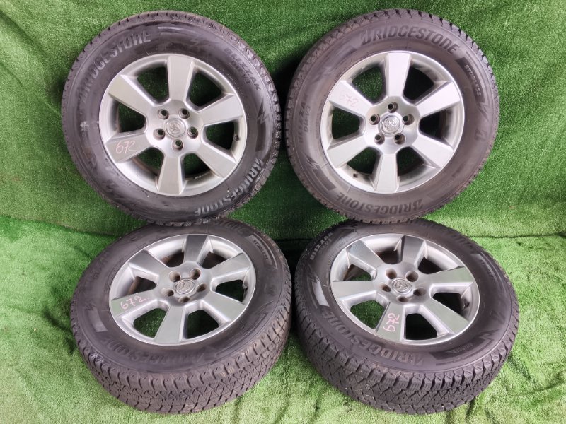 Шина 225/65 R17 Toyota Harrier GSU30 2GR-FE 2007 (б/у)