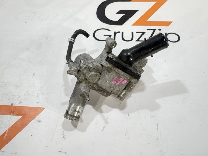 Корпус термостата Toyota Land Cruiser Prado GRJ120W 1GR-FE 2008 (б/у)