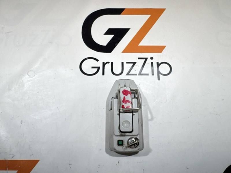 Замок двери Isuzu Giga CYJ51W3 6WF1 2002 задний (б/у)
