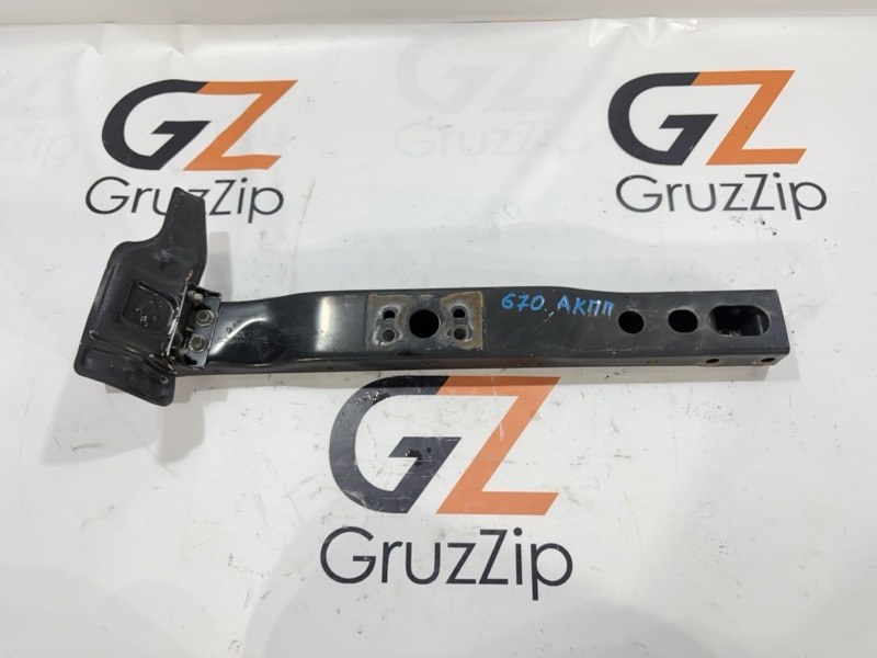 Балка под АКПП Toyota Land Cruiser UZJ200W 2UZ-FE 2008 (б/у)