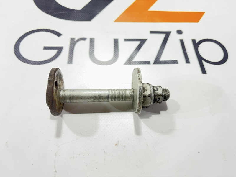 Болт эксцентрик Toyota Land Cruiser HDJ101K 1HDFT 1998 (б/у)