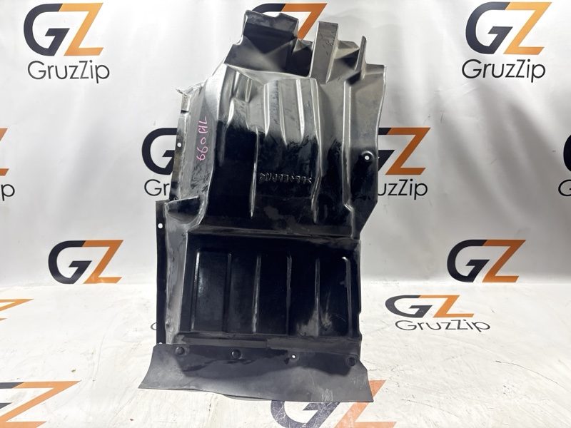 Подкрылок Isuzu Giga CYJ50W2 6WA1 1998 передний левый (б/у)
