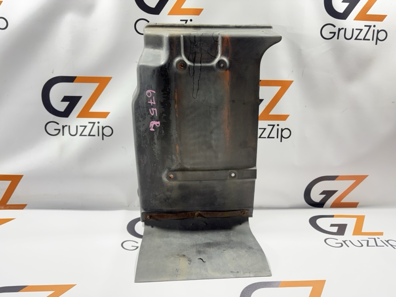 Брызговик Isuzu Giga CXZ81K2 10PE1 1998 левый (б/у)