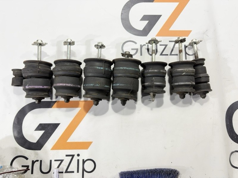 Подушка кузова Toyota Sequoia USK65 3URFE 2008 (б/у)