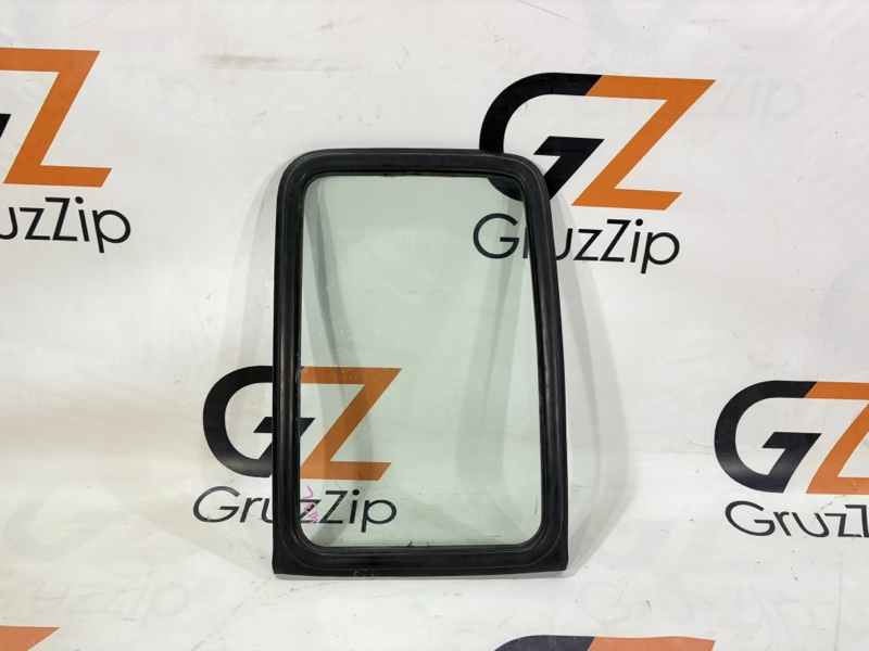 Стекло собачника Isuzu Giga CXM50 6WA1 1995 заднее левое (б/у)