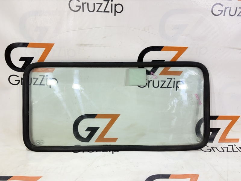 Стекло спальника Isuzu Giga CXM50 6WA1 1995 заднее (б/у)
