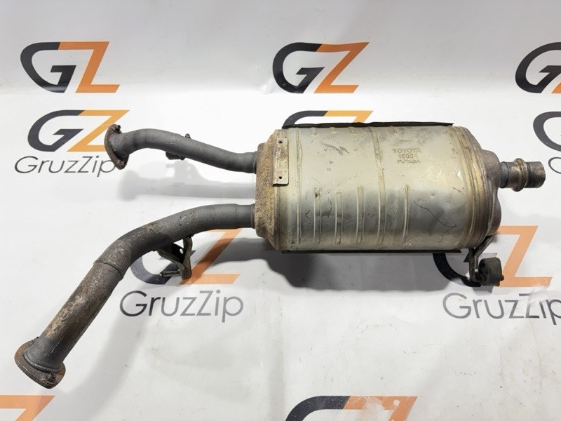 Бочка глушителя Toyota Land Cruiser UZJ200W 2UZ-FE 2008 (б/у)