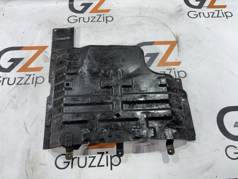 Защита двигателя Isuzu Giga CXZ72 12PD1 1992 (б/у)
