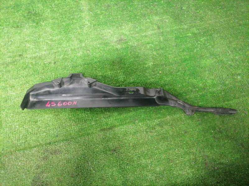 Накладка на телевизор LS600h 2007.06 UVF45 2UR-FSE Накладка на телевизор LS600h 2007.06 UVF45 2UR-FSE