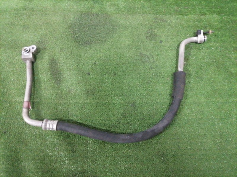 Шланг кондиционера LS600h 2007.06 UVF45 2UR-FSE Шланг кондиционера LS600h 2007.06 UVF45 2UR-FSE