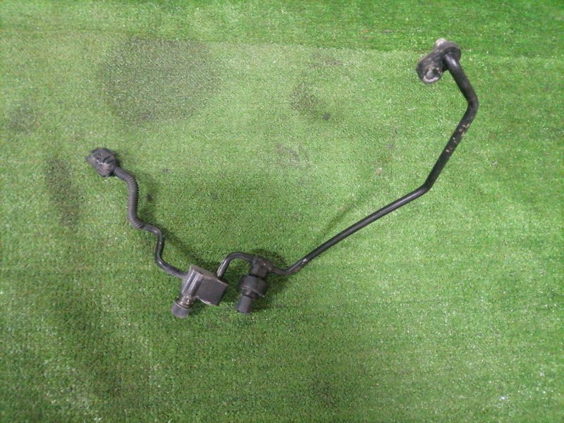 Шланг кондиционера Lexus LS600h UVF45 2UR-FSE Шланг кондиционера Lexus LS600h UVF45 2UR-FSE
