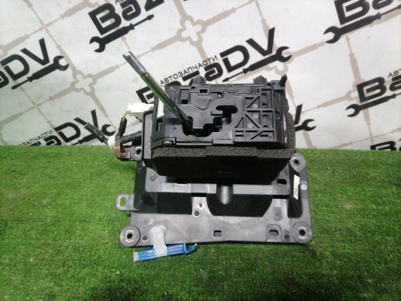 Селектор акпп LS460 2010.08 USF45 1URFSE