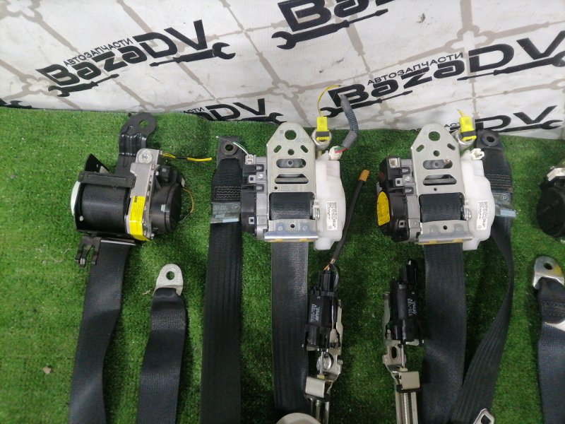 Ремень безопасности LS460 2010.08 USF45 1URFSE