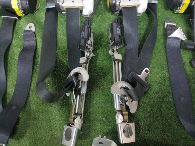 Ремень безопасности LS460 2010.08 USF45 1URFSE