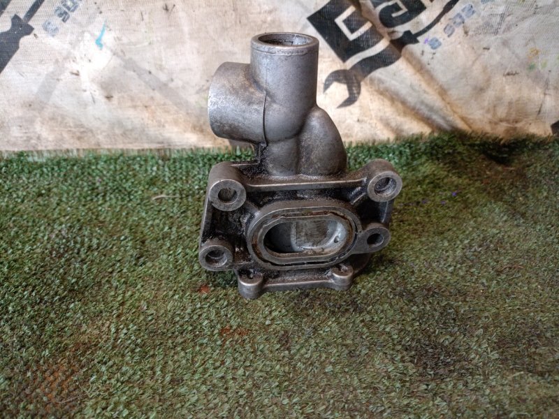 Корпус помпы SUZUKI kei HN22S K6A
