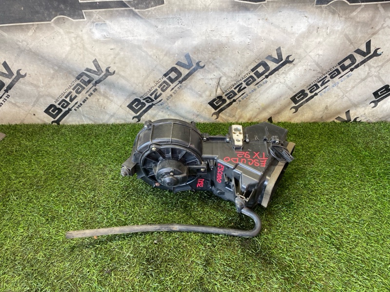 Запчасть печка задняя SUZUKI ESCUDO TX92 503610-2364 Б/У Печка задняя SUZUKI ESCUDO TX92 503610-2364 Б/У