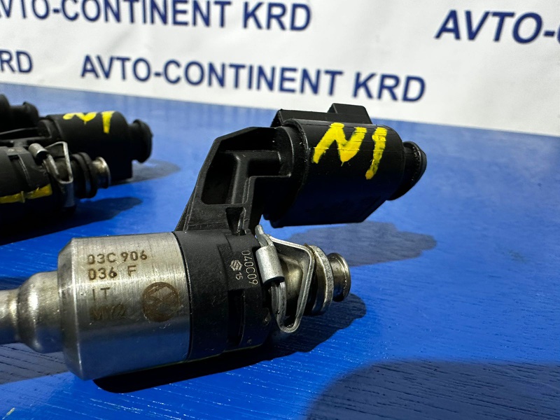 Топливная форсунка Tiguan 5N1 CAXA