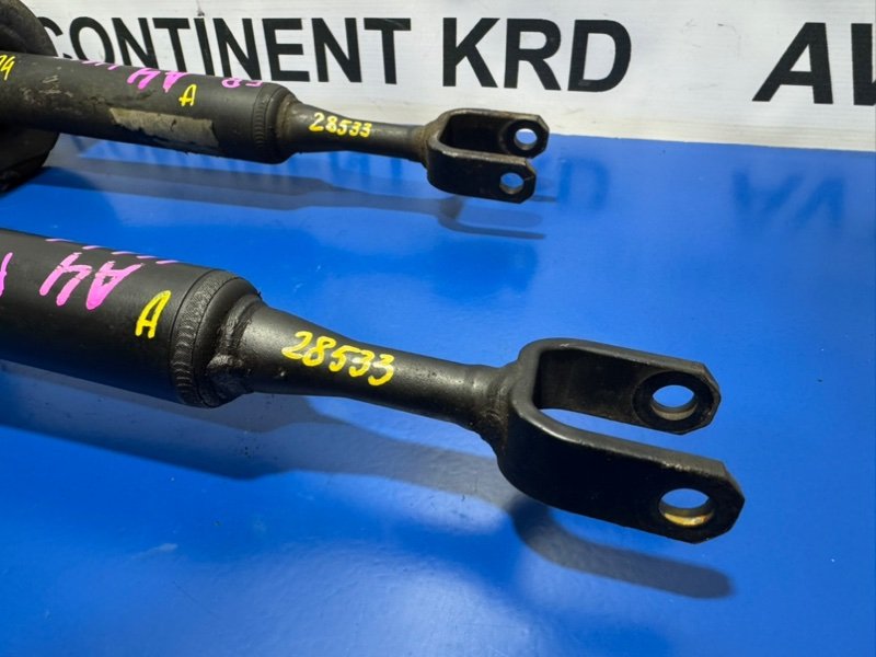 Стойка передняя AUDI A4 8EC AMB