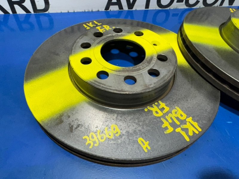 Диск тормозной передний Golf 1K1 BLF