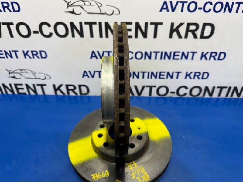 Диск тормозной передний Golf 1K1 BLF