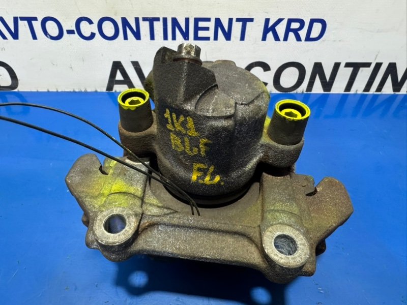 Суппорт тормозной передний левый Golf 1K1 BLF