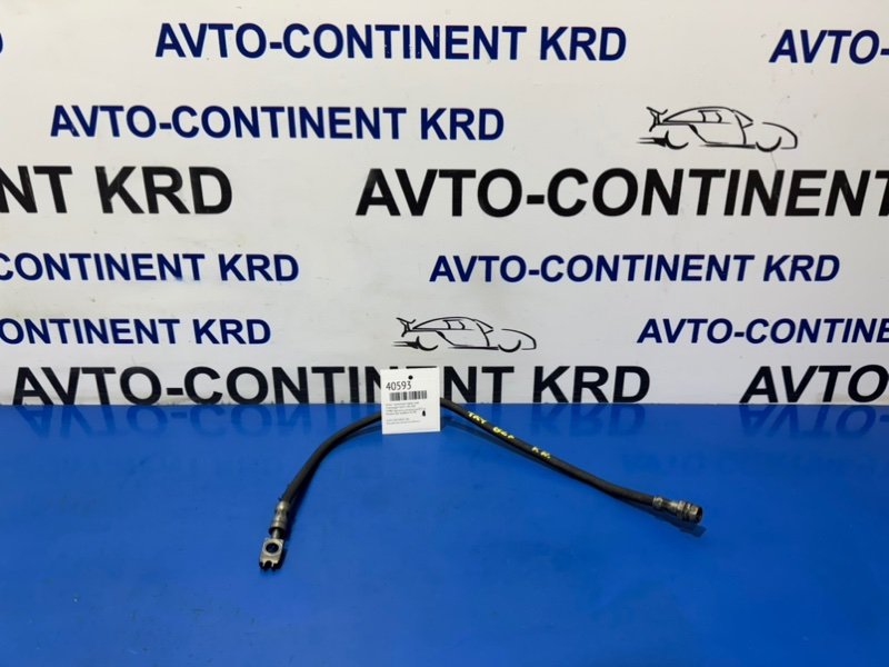 Запчасть шланг тормозной передний правый Volkswagen Golf 5 1K1 BLF 1K0611701K контрактная Шланг тормозной передний правый Volkswagen Golf 5 1K1 BLF 1K0611701K контрактная