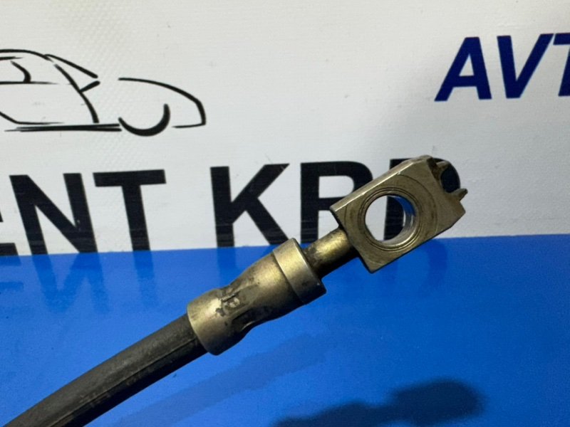 Шланг тормозной передний левый Golf 5 1K1 BLF