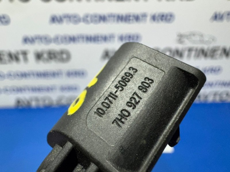 Датчик abs передний левый A3 8P1 CBZ Датчик abs передний левый A3 8P1 CBZ