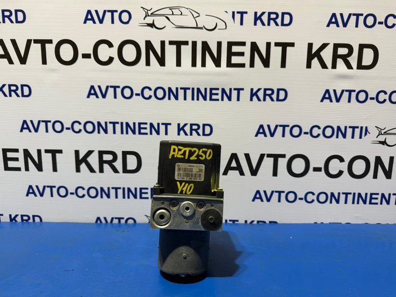 Блок abs Toyota Avensis AZT250 1AZ 89541-05071 контрактная